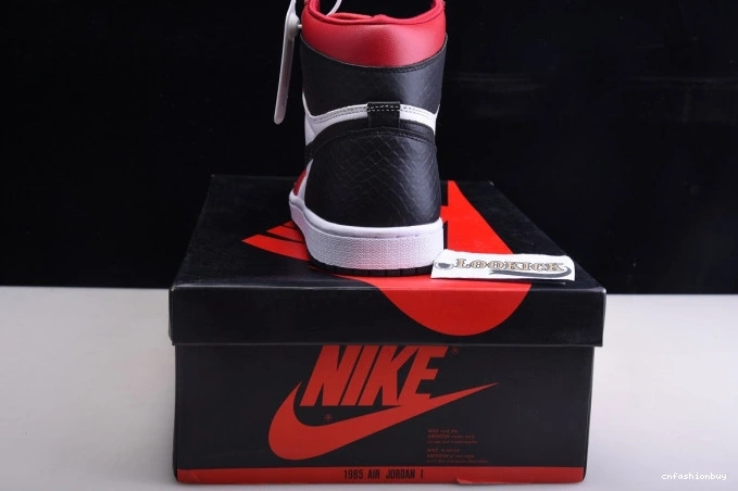 Jordan CD0461-601 Satin 1 High Air WMNS OG Snake 0922